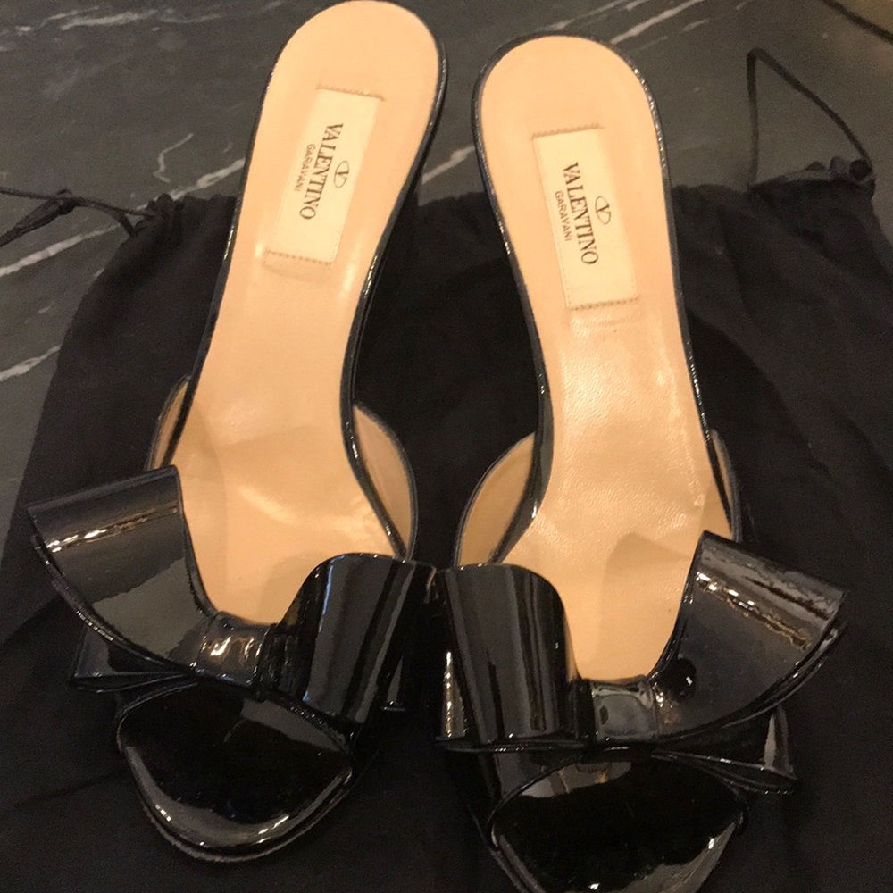 Valentino wedges